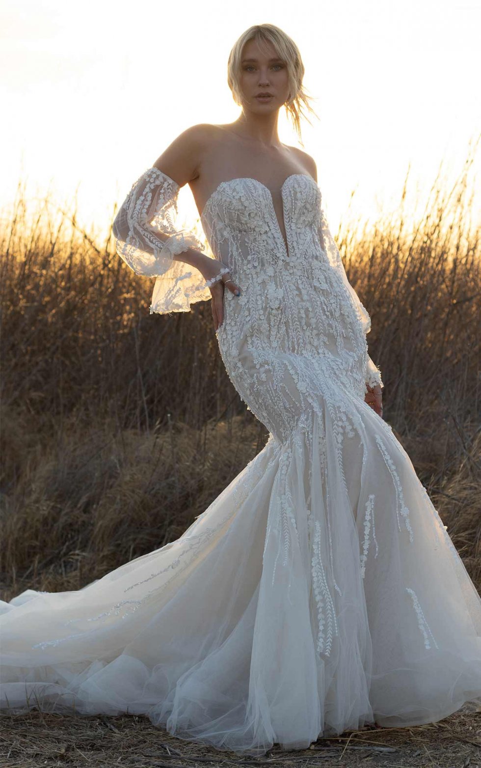 Gabor Wedding Dress Sexy Body Hugging PLUS SIZE Bridal Gown 740944WK-w –  Modern Vintage Gowns