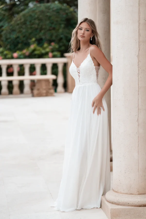 Allure Bridals A1352