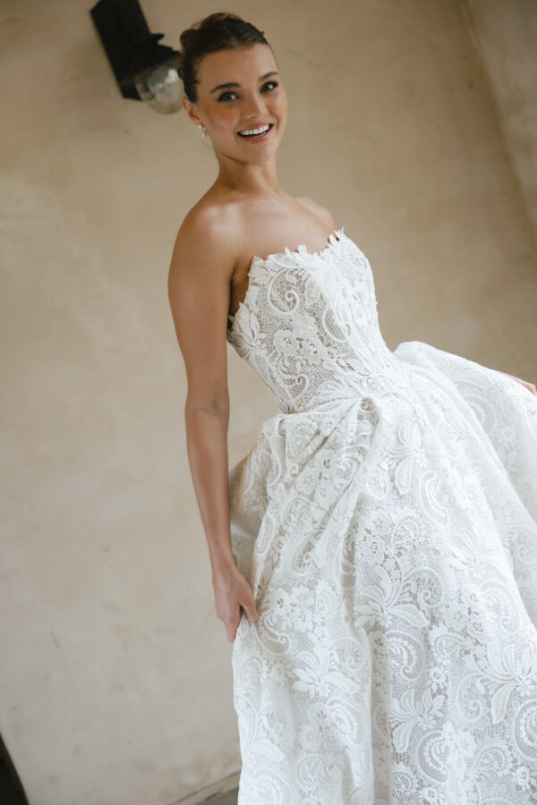 Jessica Couture Vogue - Image 3