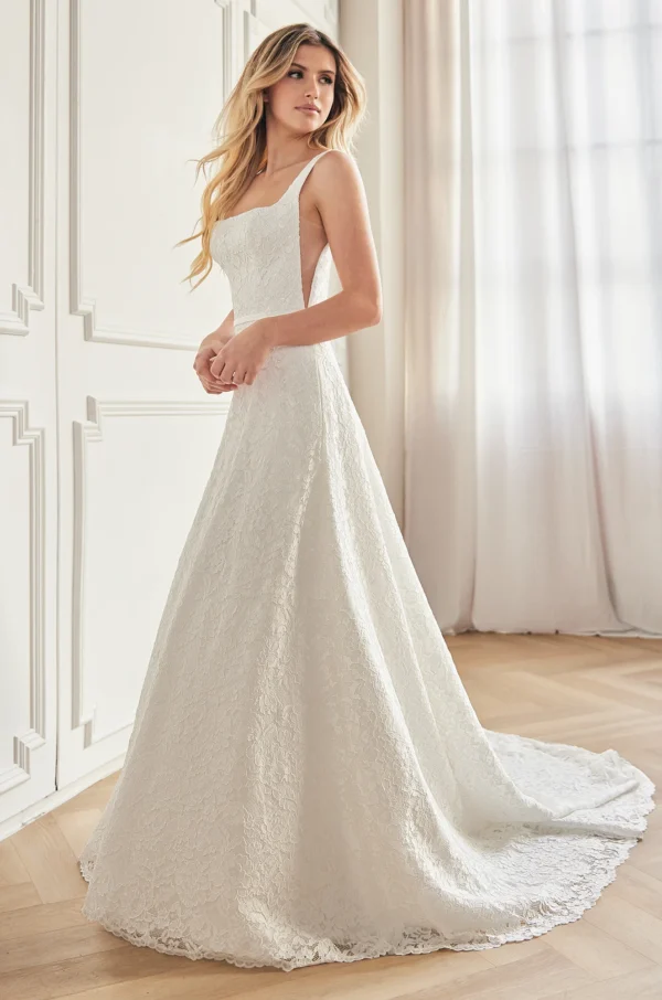Mikaella M2557