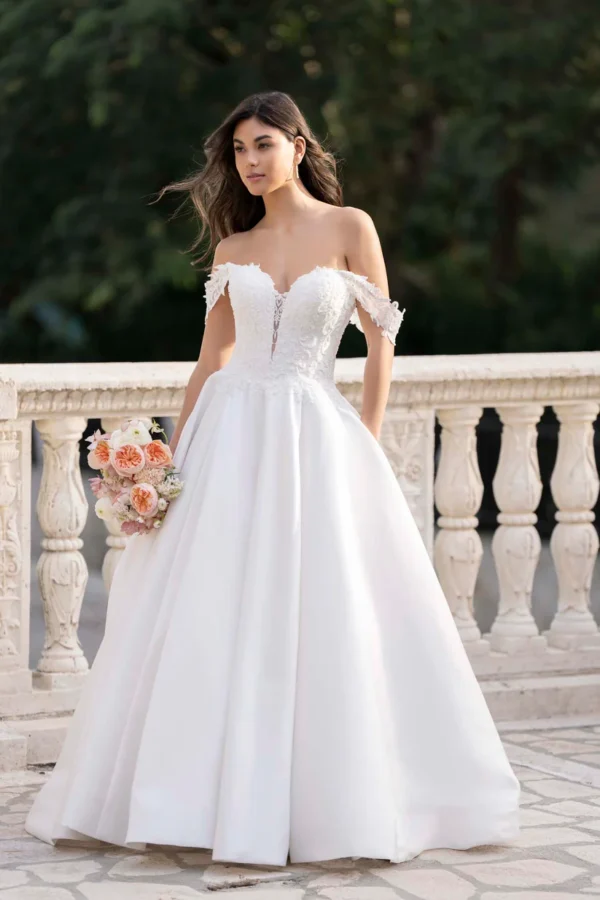 Allure Romance R3857