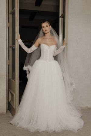 Hera Couture Calypso